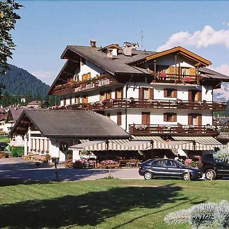 Hotel Stella Alpina Falcade Bagian luar foto