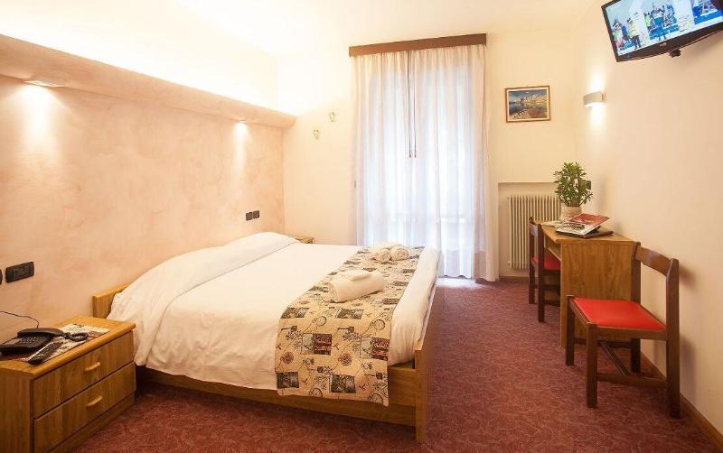 Hotel Stella Alpina Falcade Bagian luar foto